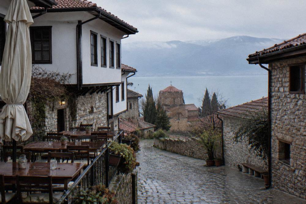 Lakeside restaurant tables, Ohrid